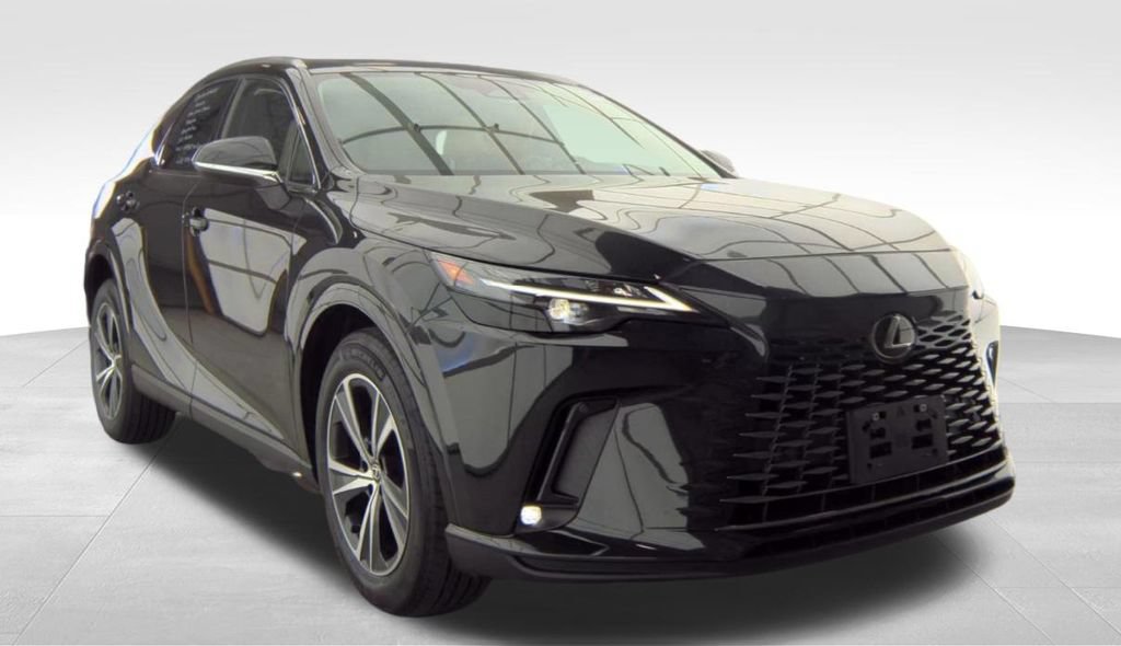 Used 2023 Lexus RX 350 Premium w/ Accessory Package AWD/4WD image 4