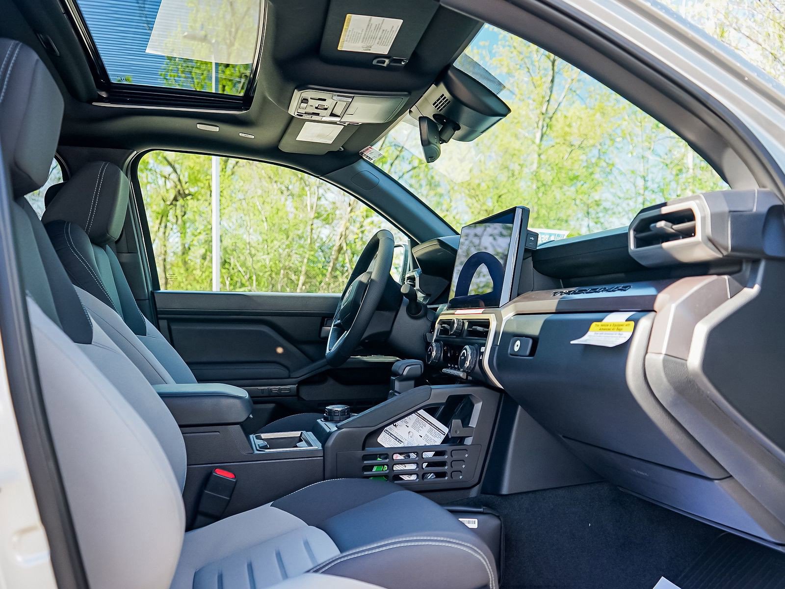 New 2025 Toyota Tacoma TRD Sport image 9