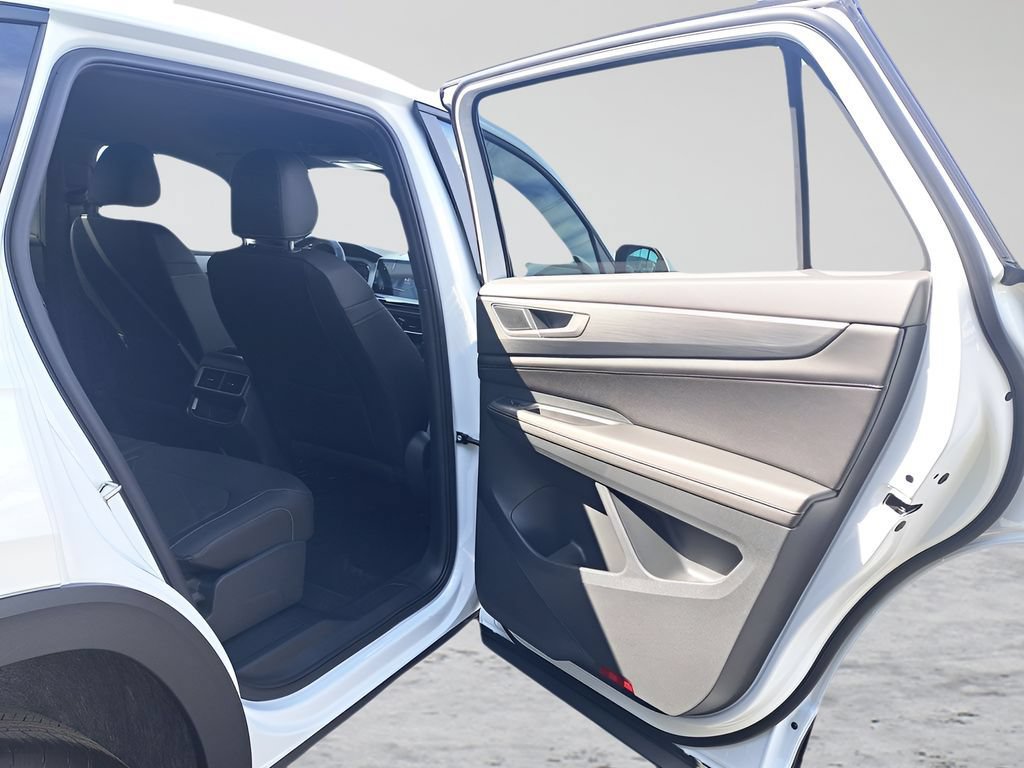 New 2026 Volkswagen Atlas Cross Sport SE AWD/4WD image 27