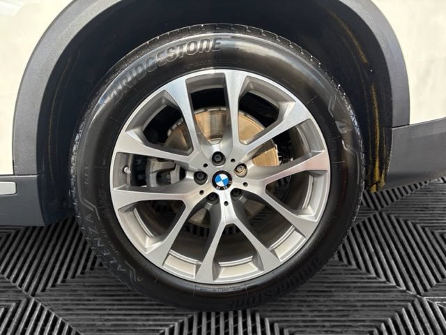 Used 2019 BMW X5 xDrive40i w/ Convenience Package AWD/4WD image 31