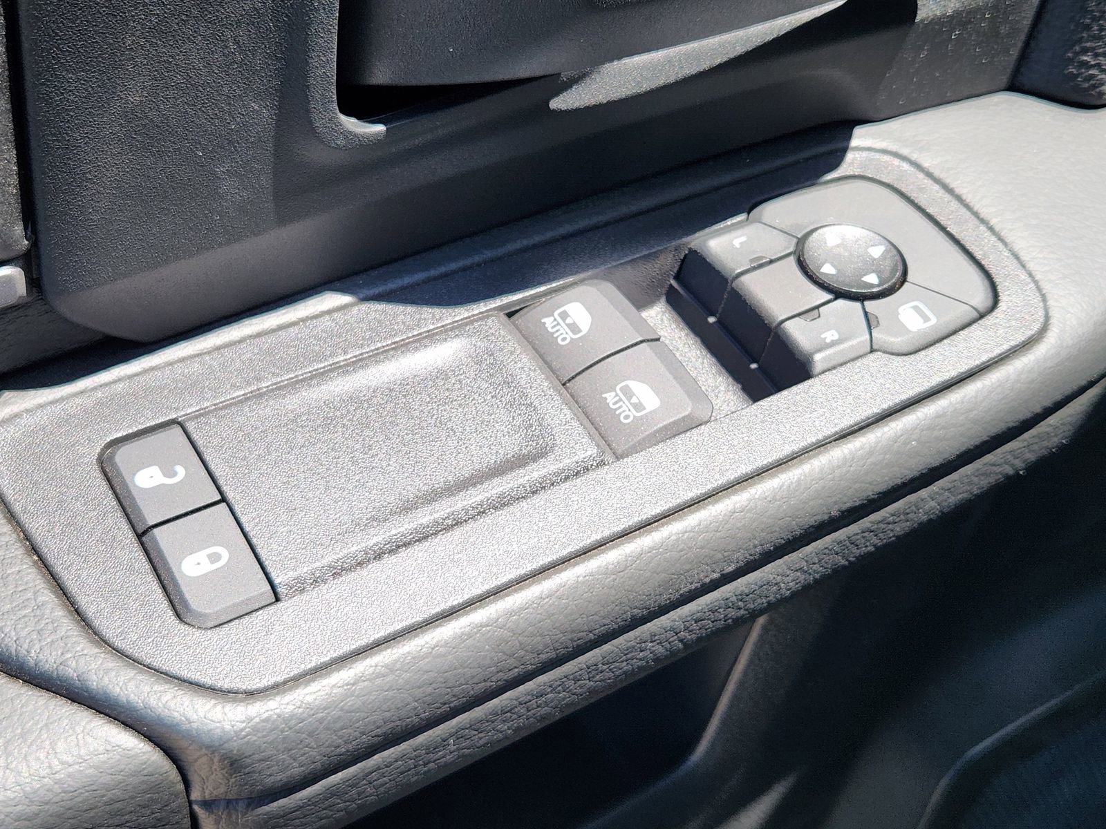 New 2025 RAM 3500 Tradesman image 19