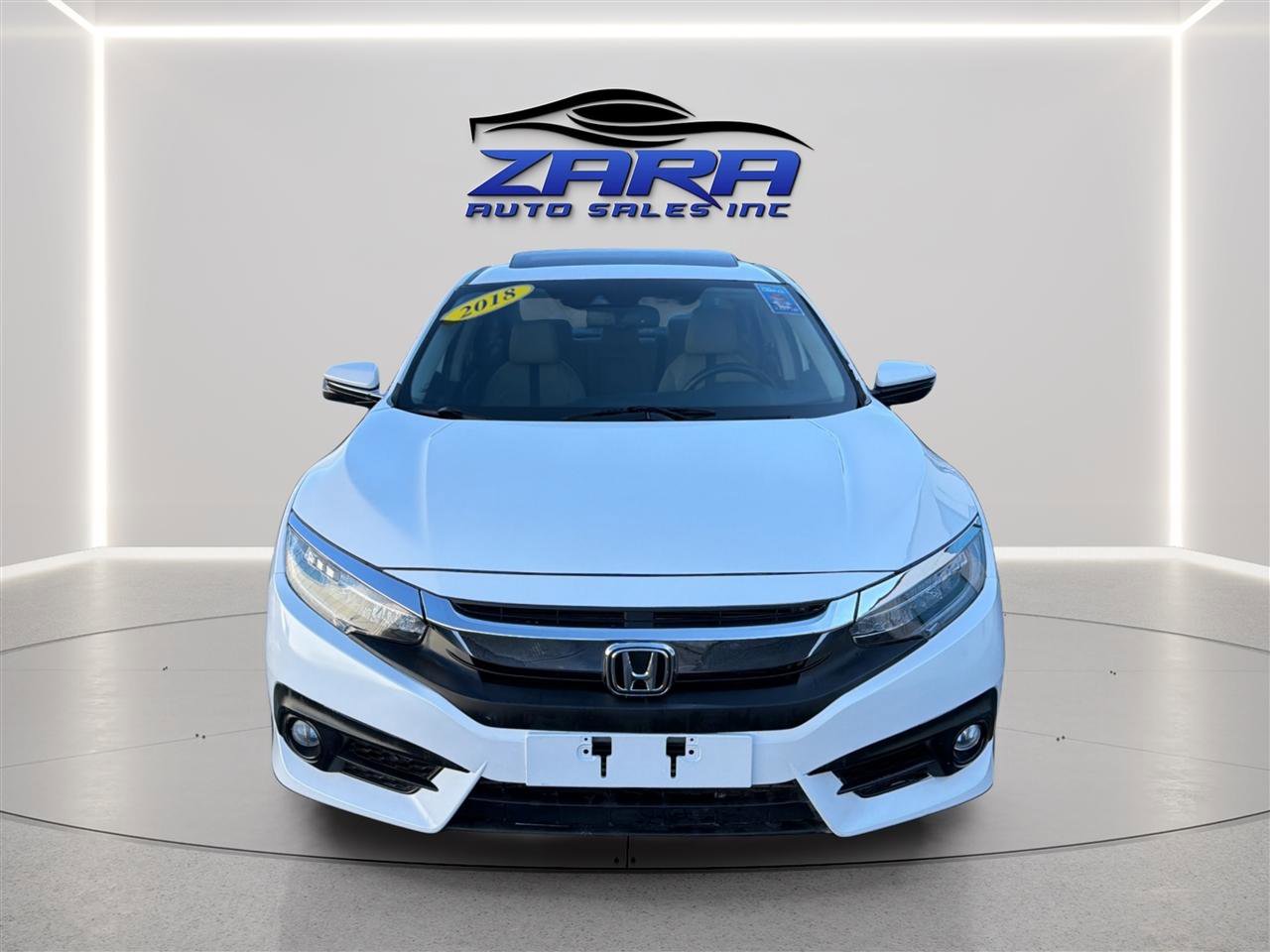 Used 2018 Honda Civic Touring image 2