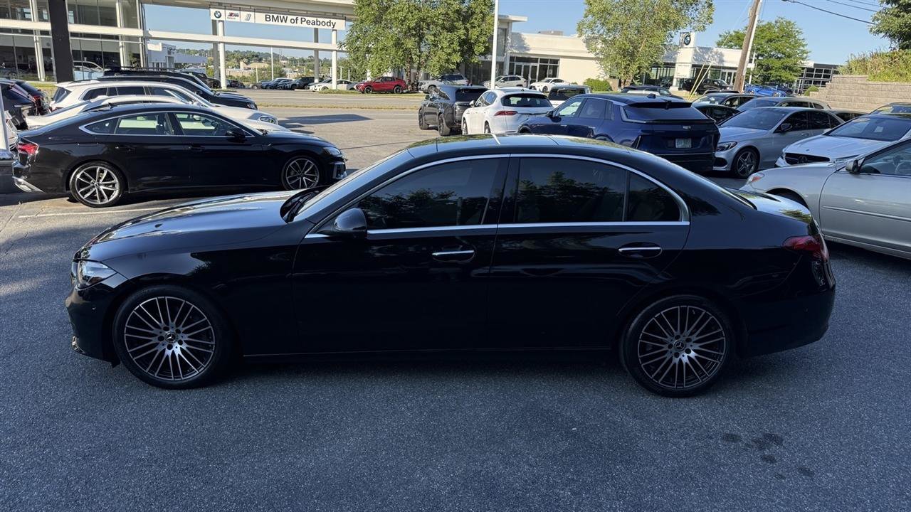 Used 2022 Mercedes-Benz C 300 4MATIC Sedan image 12