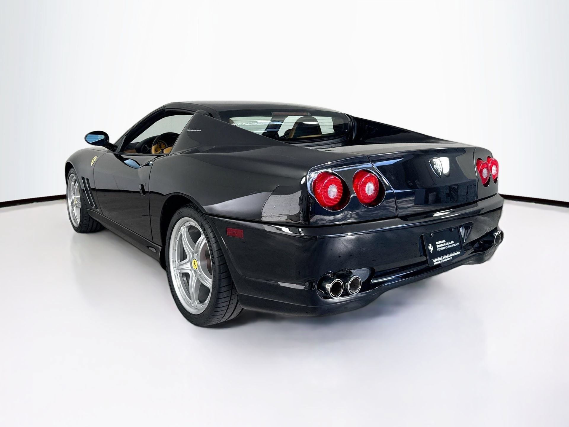 Used 2005 Ferrari 575M Maranello Superamerica RWD image 5