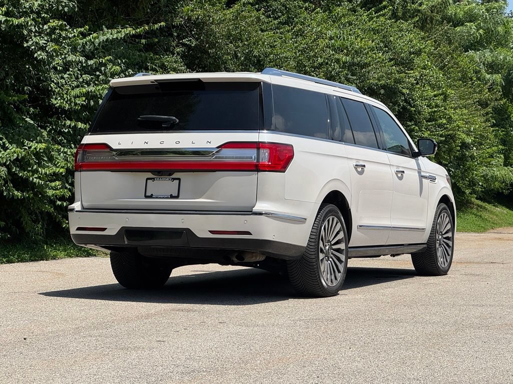 Used 2018 Lincoln Navigator L Reserve w/ Technology Package AWD/4WD image 5