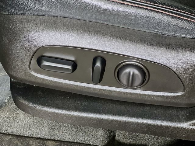 Used 2018 Chevrolet Equinox Premier image 11