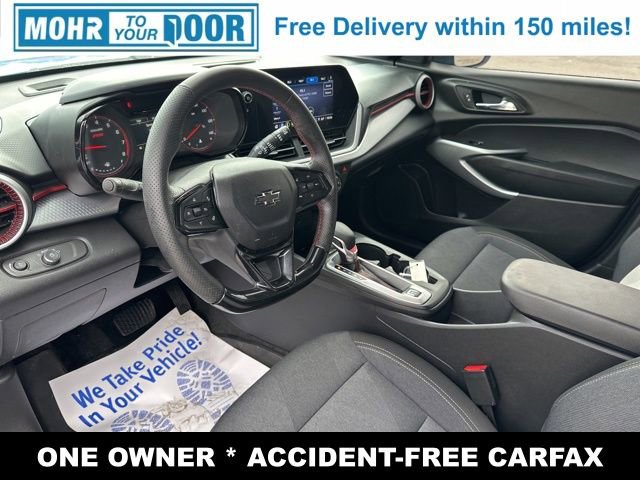 Used 2024 Chevrolet Trax RS w/ Sunroof Package image 10