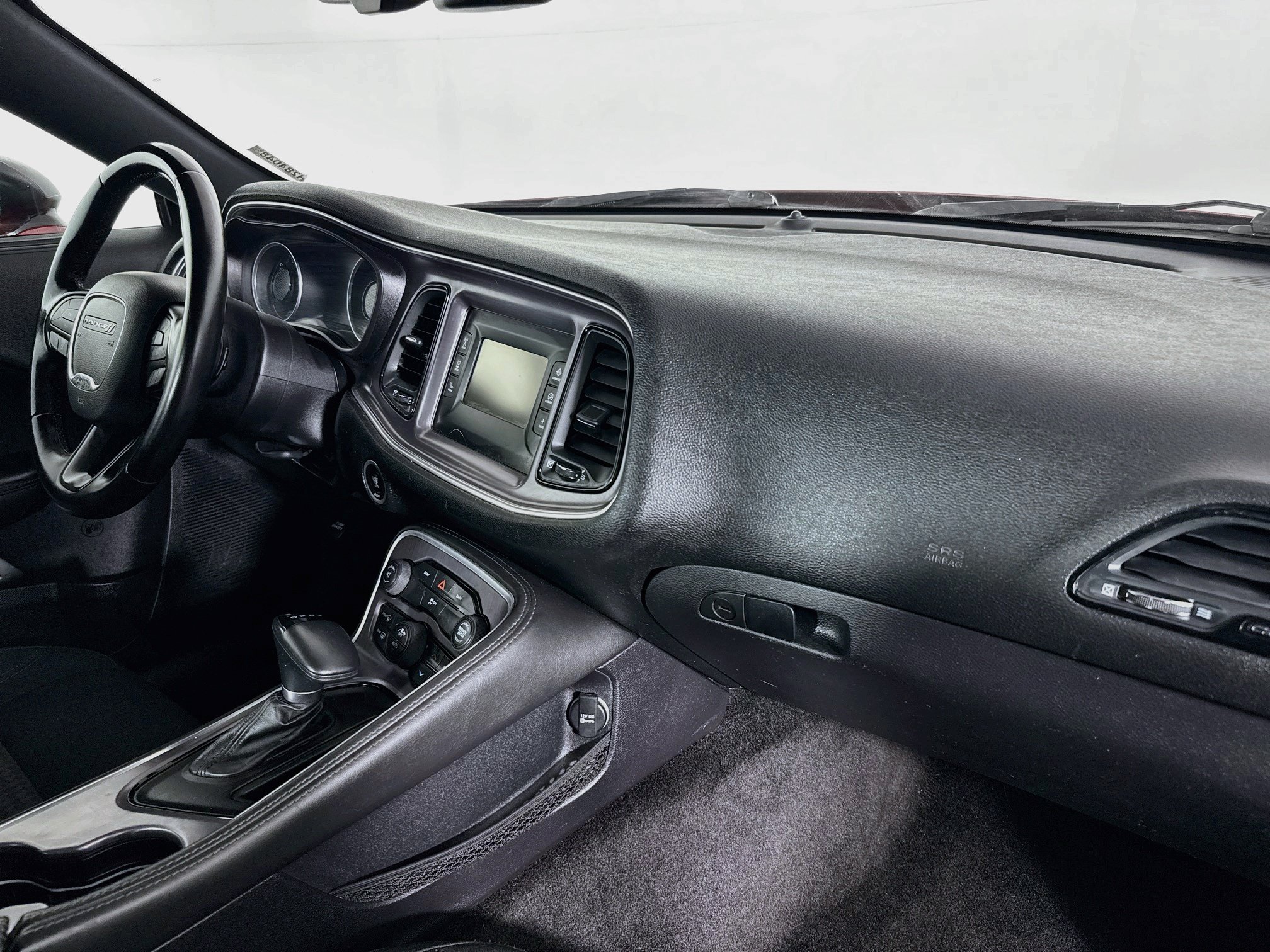 Used 2016 Dodge Challenger SXT RWD image 23