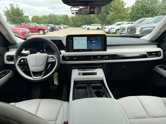 New 2026 Lincoln Aviator Reserve AWD/4WD image 17