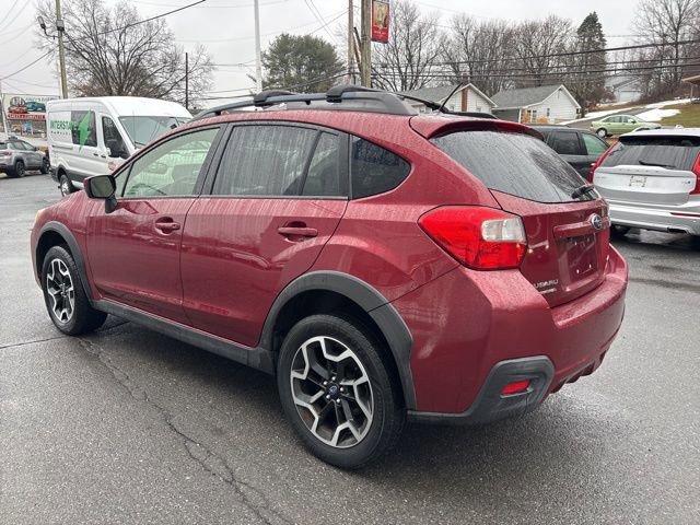 Used 2017 Subaru Crosstrek 2.0i Premium AWD/4WD image 4