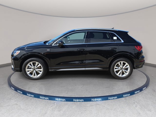 Used 2023 Audi Q3 2.0T Premium AWD/4WD image 9