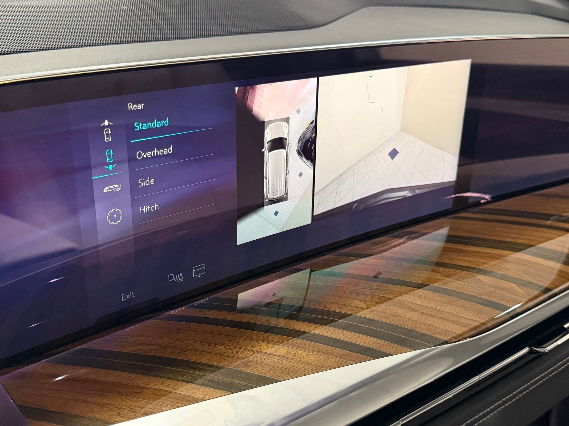 New 2025 Cadillac Escalade Premium Luxury Platinum AWD/4WD image 50