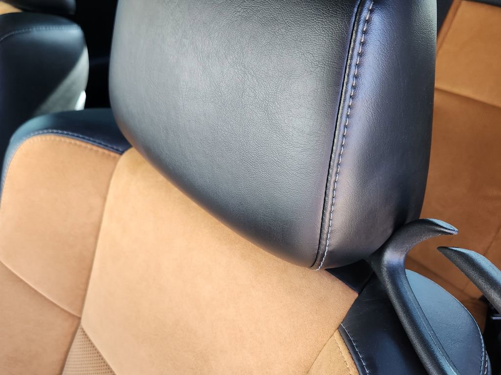 Used 2021 Dodge Challenger GT w/ Plus Package image 14