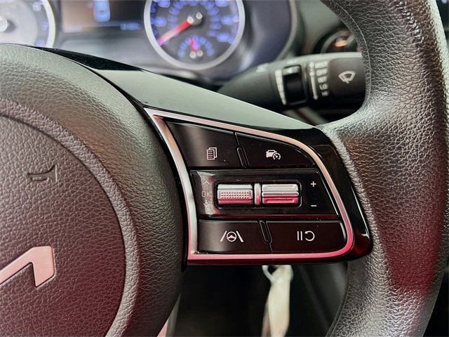 Used 2023 Kia Forte LXS image 29