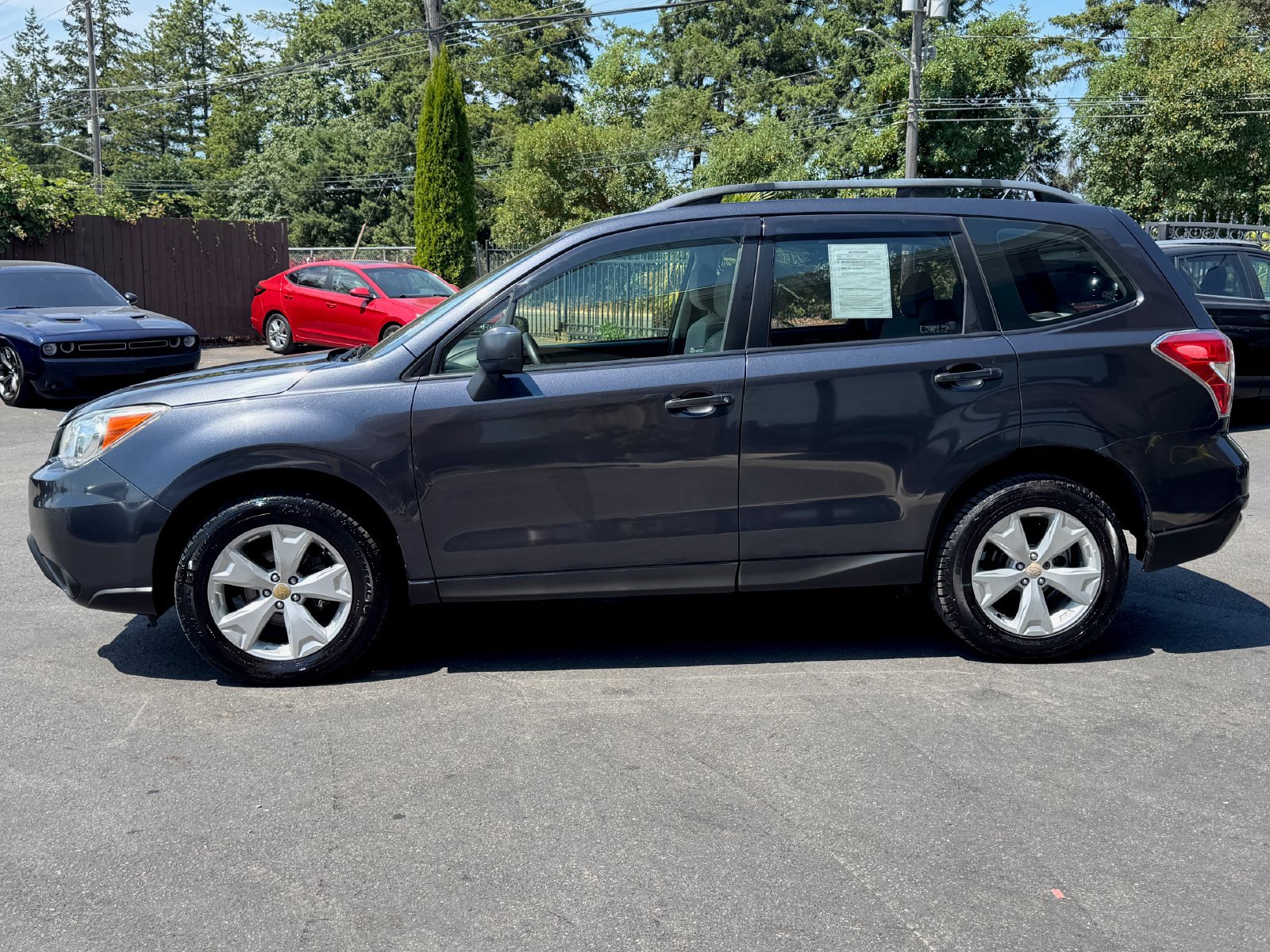 Used 2015 Subaru Forester 2.5i w/ Alloy Wheel Package AWD/4WD image 4
