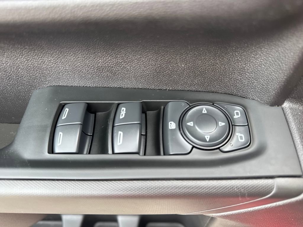 Used 2024 Chevrolet Silverado 1500 Custom Trail Boss w/ Dark Appearance Package image 16