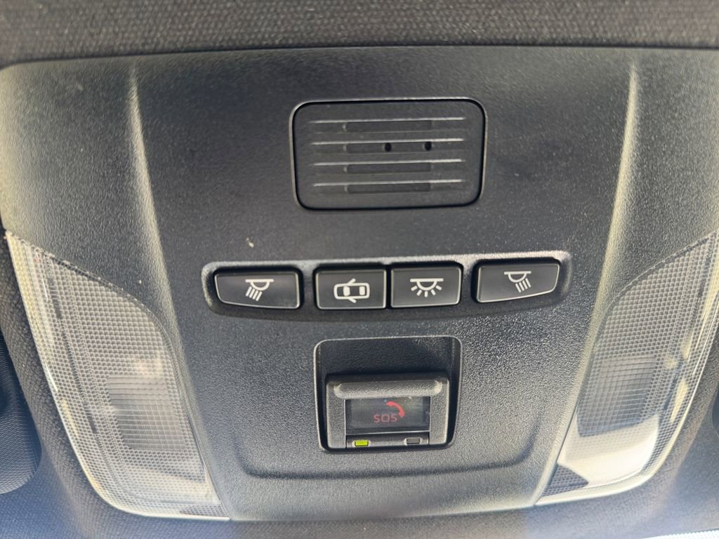 Used 2022 Toyota Corolla SE w/ SE Preferred Package image 26
