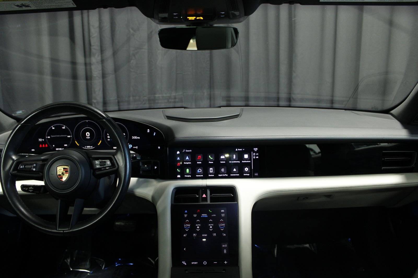 Certified 2021 Porsche Taycan image 4