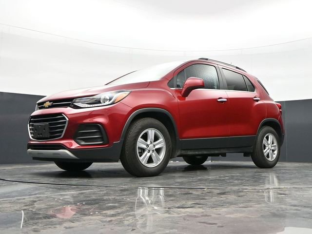 Used 2019 Chevrolet Trax LT w/ Driver Confidence Package image 32