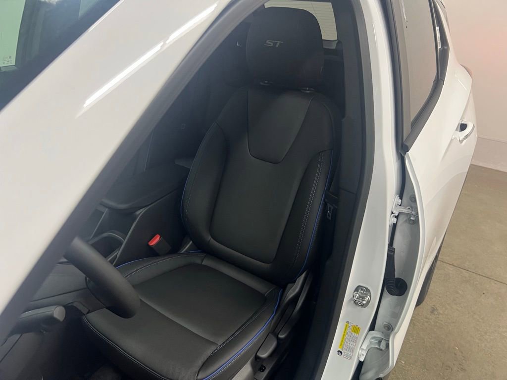 New 2026 Buick Encore GX Sport Touring image 26