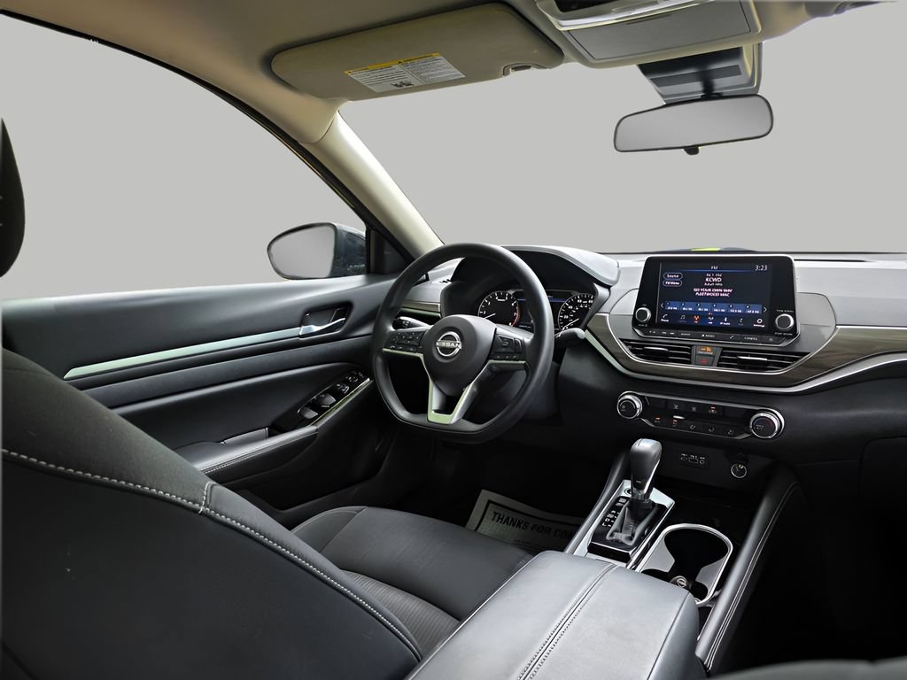 Used 2023 Nissan Altima 2.5 SV AWD/4WD image 8