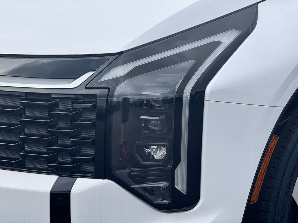 New 2026 Kia Sportage SX image 10