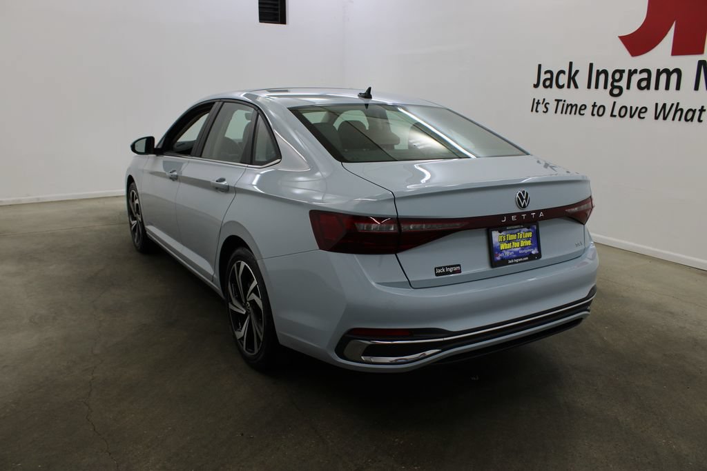 New 2026 Volkswagen Jetta SEL FWD image 3