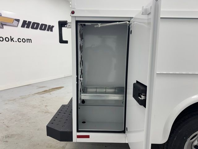 New 2025 Chevrolet Express 3500 w/ Power Convenience Package RWD image 30