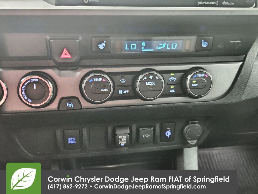 Used 2020 Toyota Tacoma TRD Sport image 28