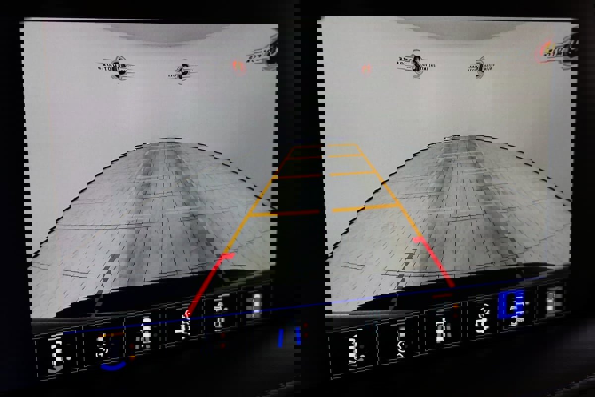 Used 2024 Chevrolet Tahoe High Country w/ Premium Package 2 image 7