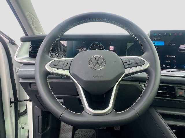 New 2026 Volkswagen Tiguan SE AWD/4WD image 10