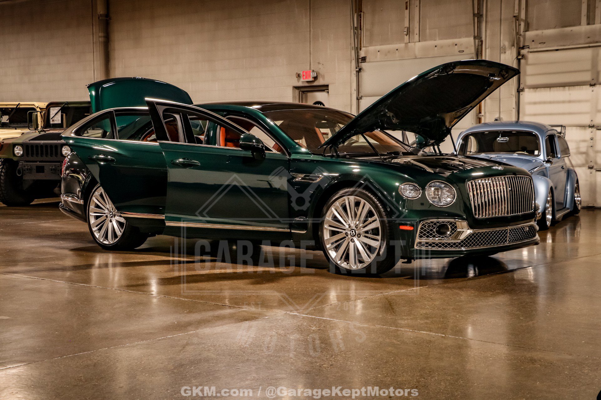 Used 2023 Bentley Flying Spur Azure AWD/4WD image 70