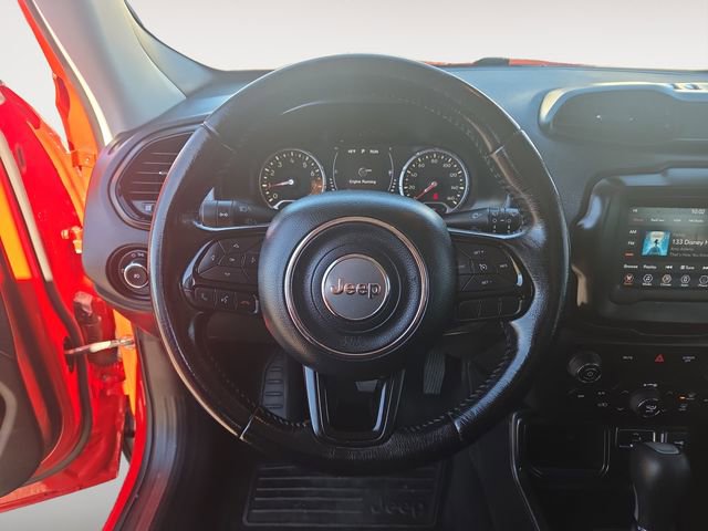 Used 2018 Jeep Renegade Altitude image 12
