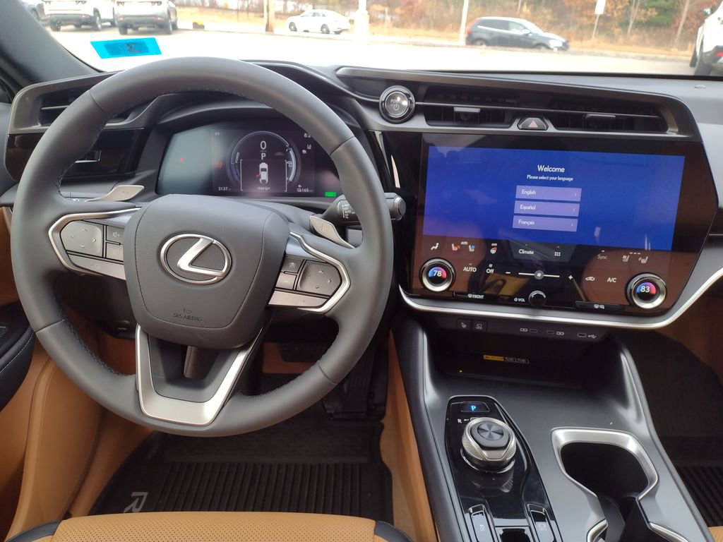 Used 2025 Lexus RZ 450e w/ Technology Package image 25