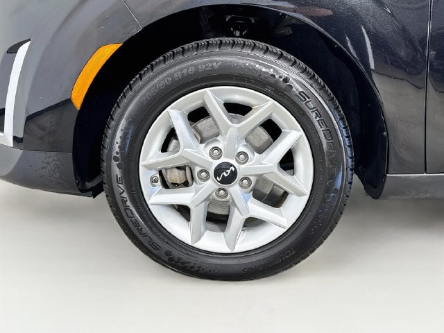 Used 2024 Kia Soul LX w/ Option Group 015 FWD image 28