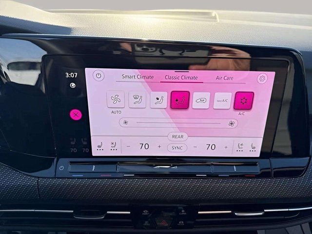 Certified 2024 Volkswagen Golf R image 22