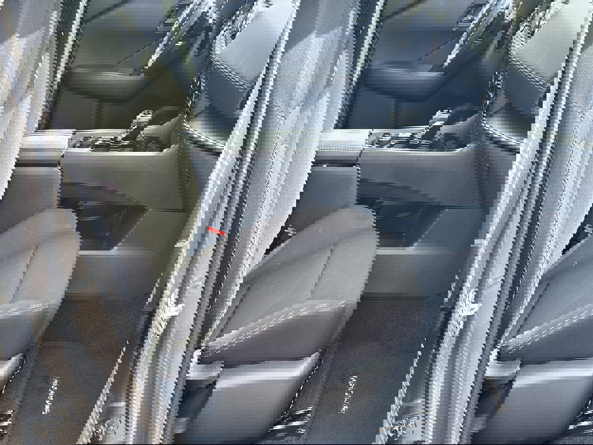 Used 2024 Nissan Rogue S image 13