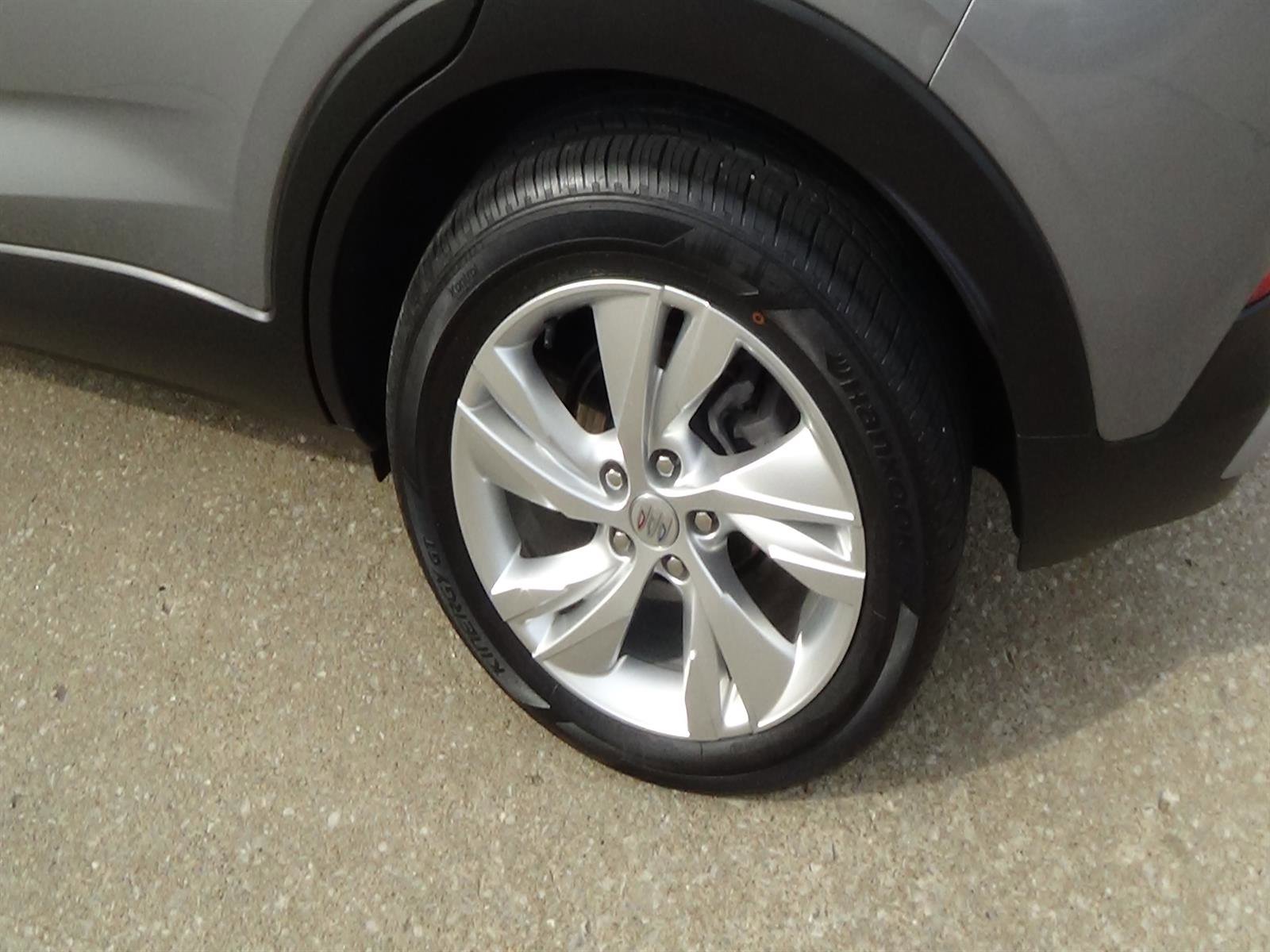 Used 2025 Buick Encore GX Preferred FWD image 9