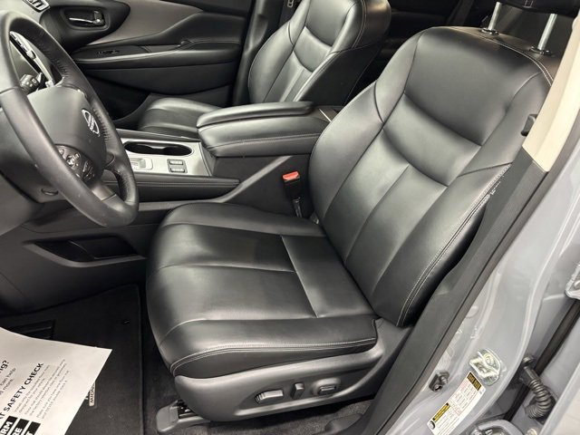 Used 2024 Nissan Murano SV w/ SV Midnight Edition Package image 11