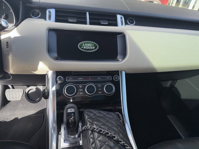 Used 2017 Land Rover Range Rover Sport HSE image 8