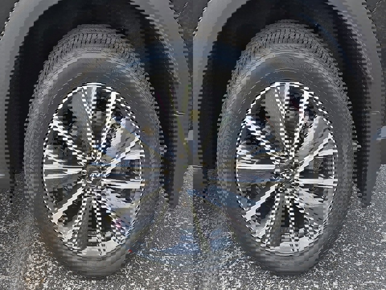 New 2026 INFINITI QX60 Luxe image 10