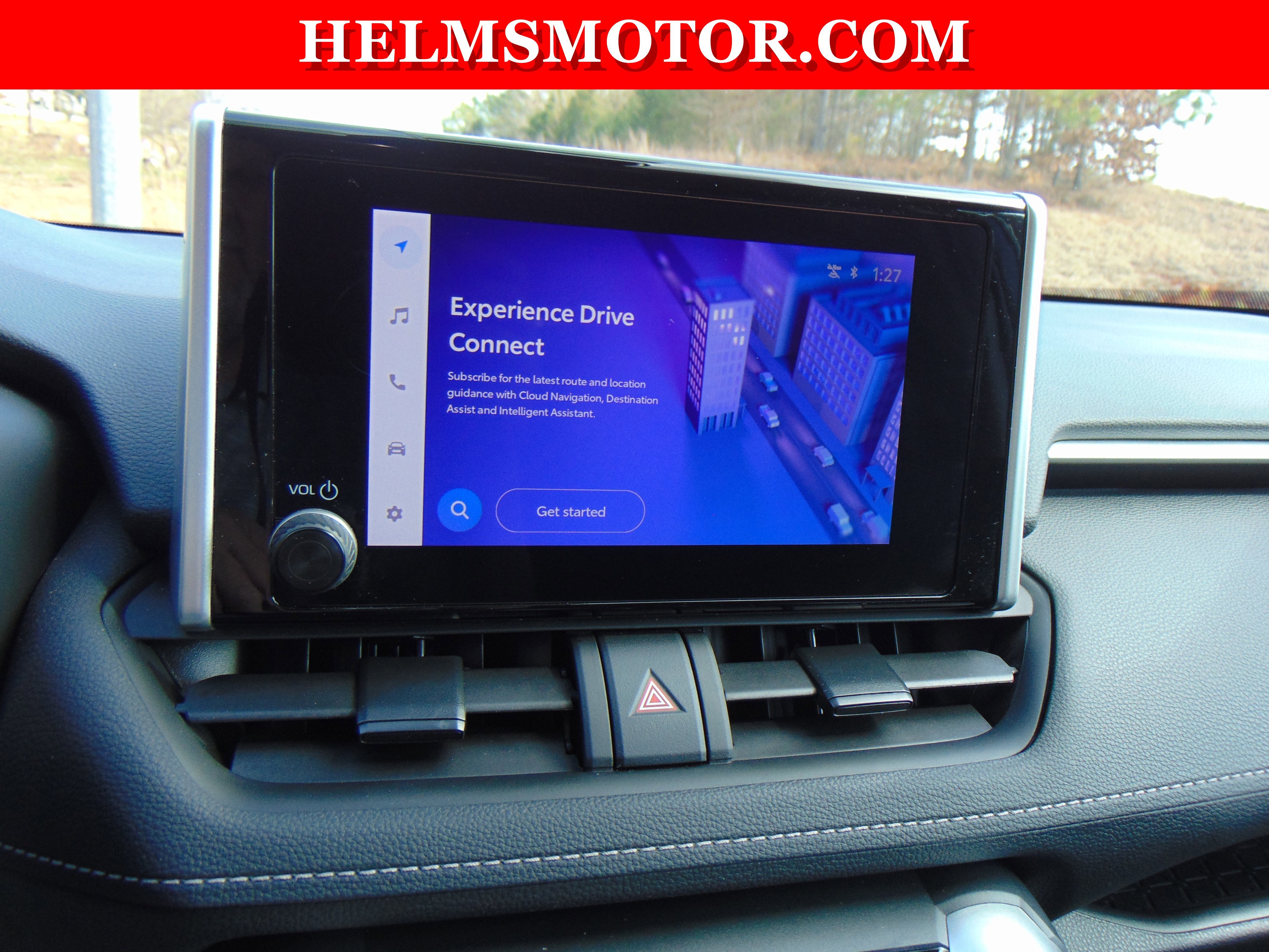 Used 2025 Toyota RAV4 XLE w/ Convenience Package image 27