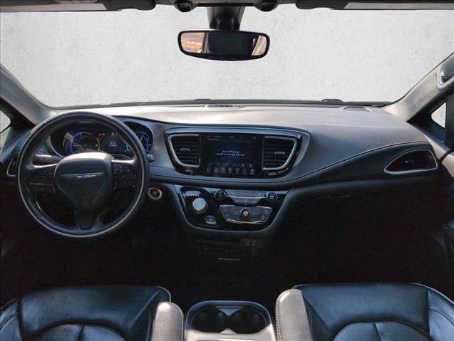 Used 2020 Chrysler Pacifica Limited w/ S Appearance Package FWD image 21