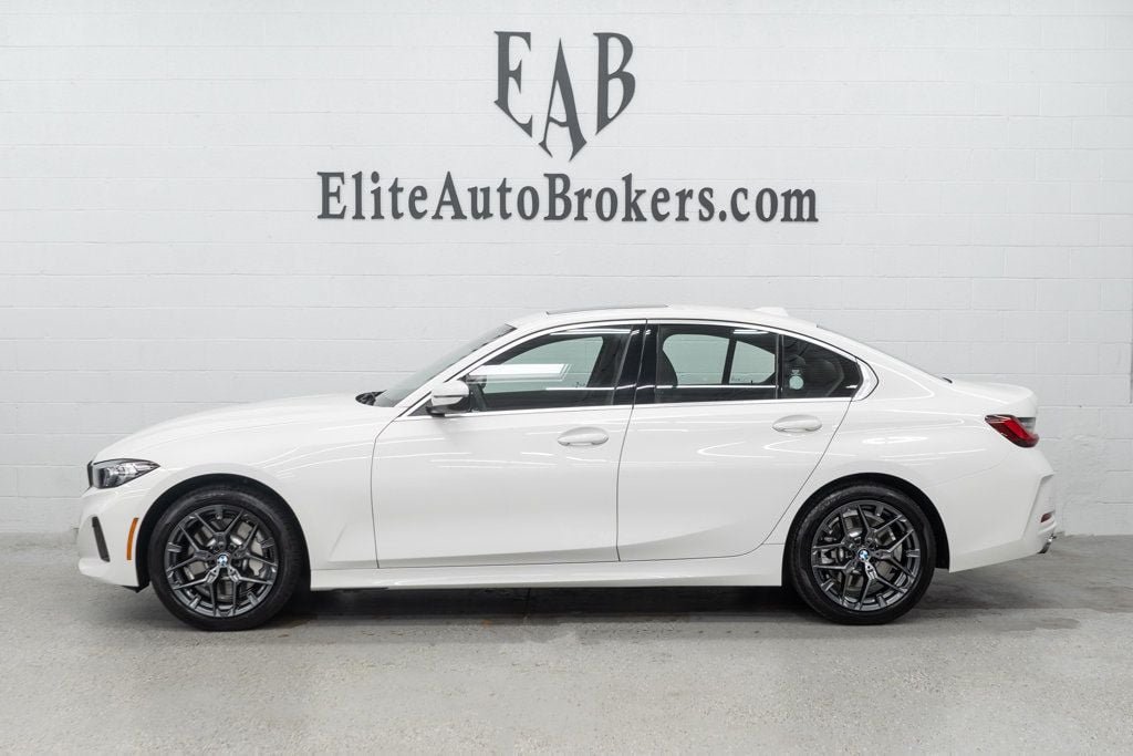 Used 2026 BMW 330i xDrive Sedan AWD/4WD image 2