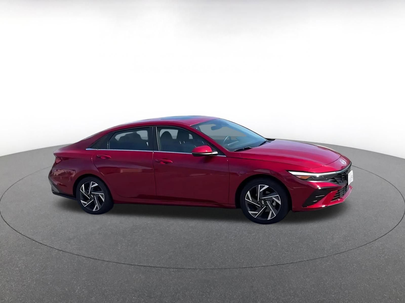 Used 2025 Hyundai Elantra Limited video 2