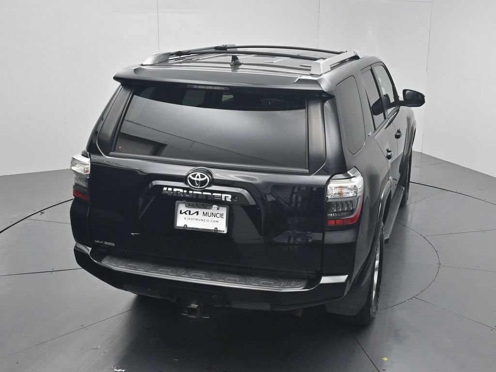 Used 2016 Toyota 4Runner SR5 AWD/4WD image 52