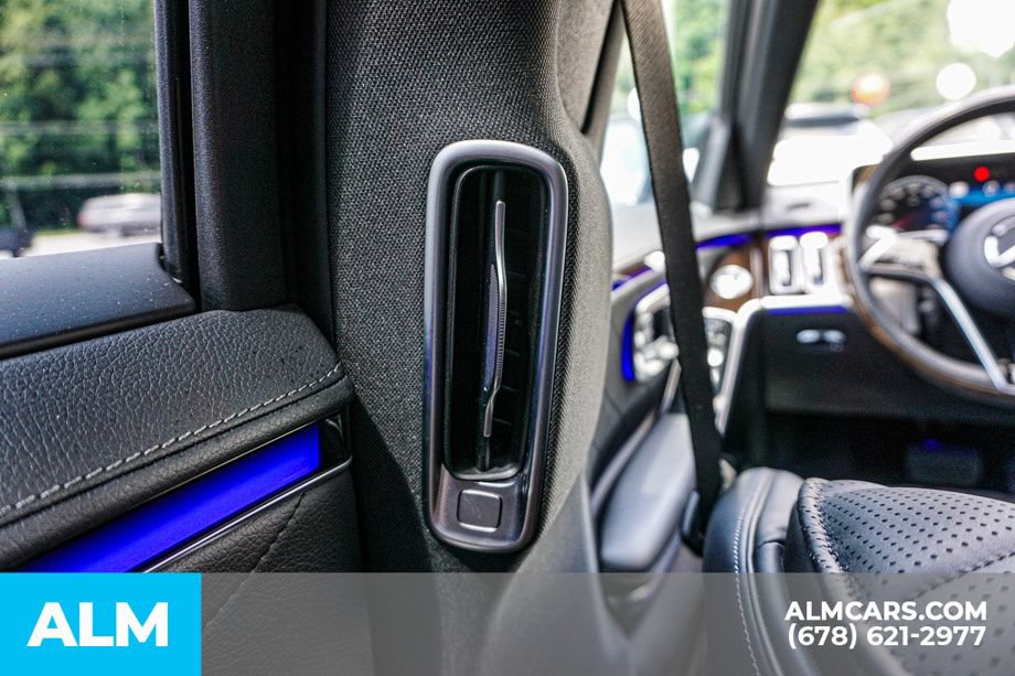Used 2024 Mercedes-Benz S 580e 4MATIC Sedan image 32
