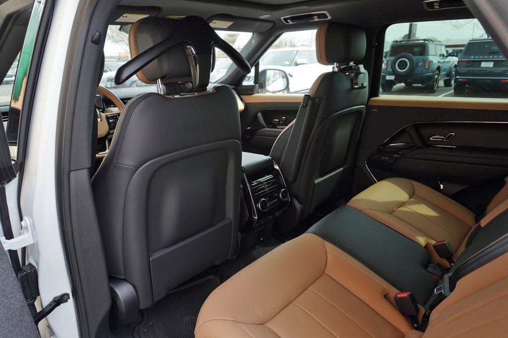 New 2026 Land Rover Range Rover Sport Dynamic SE AWD/4WD image 30