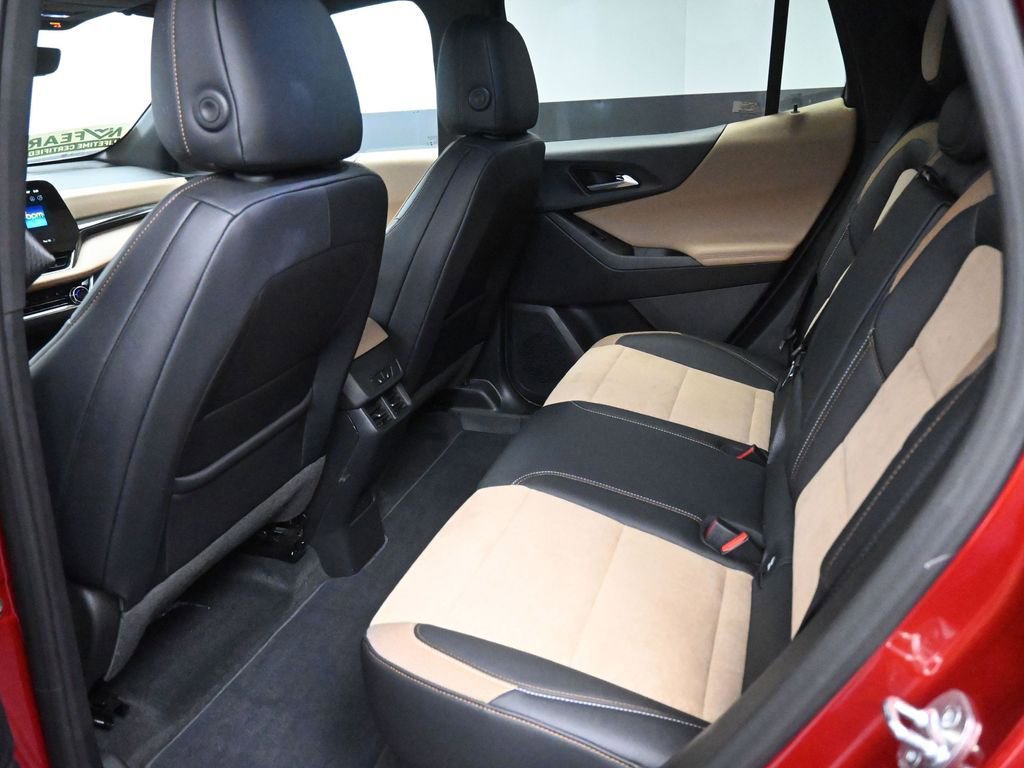 New 2026 Chevrolet Equinox ACTIV w/ Convenience Package III image 15