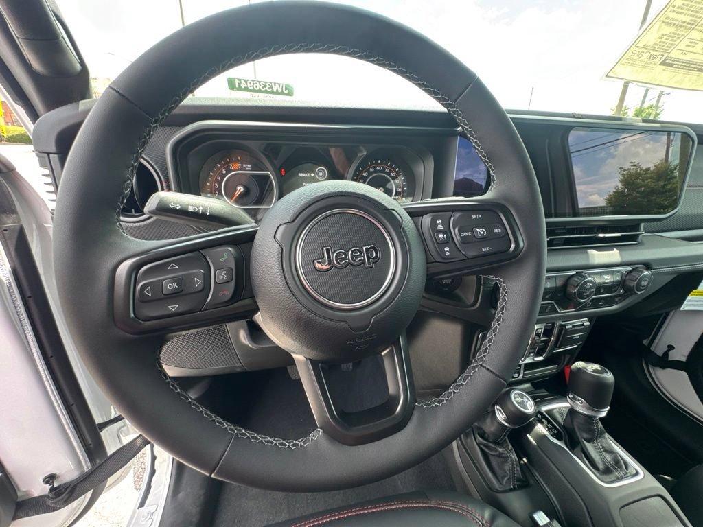 New 2026 Jeep Wrangler Unlimited Rubicon AWD/4WD image 23